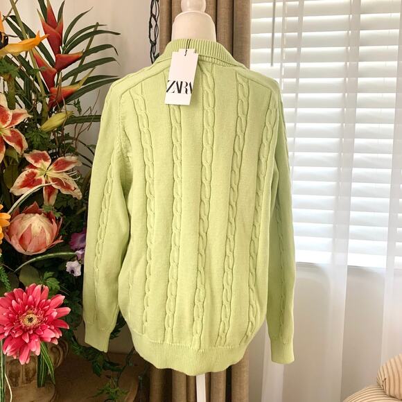 Zara CHUNKY POLO NECK SWEATER WITH BRAID CABLE PATTERN in Lime - Picture 8 of 11